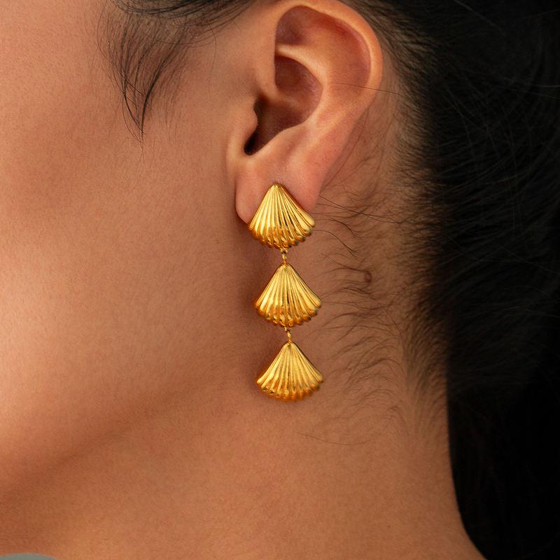 gold plated geometric shell earrings - MRSLM