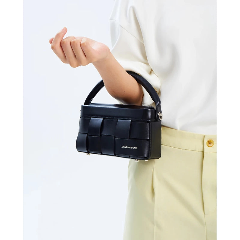 Woven crossbody bag, view 9 - MRSLM