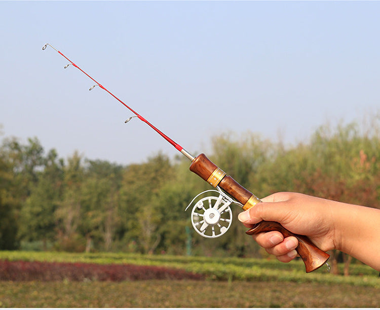 portable ice fishing pole, view 3 - MRSLM