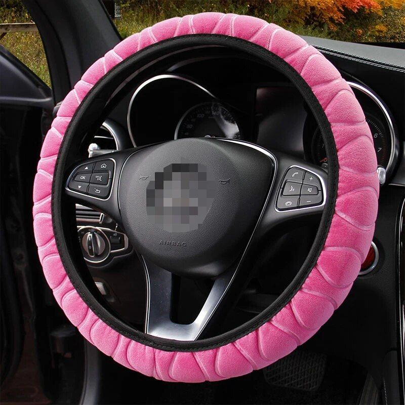 Soft winter plush steering wheel cover, view 10 - MRSLM