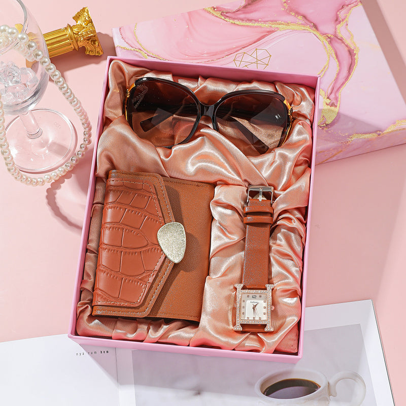 Women's wallet, watch and sunglasses gift set, view 2 - MRSLM