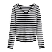 casual v-neck hooded sweater, view 8 - MRSLM