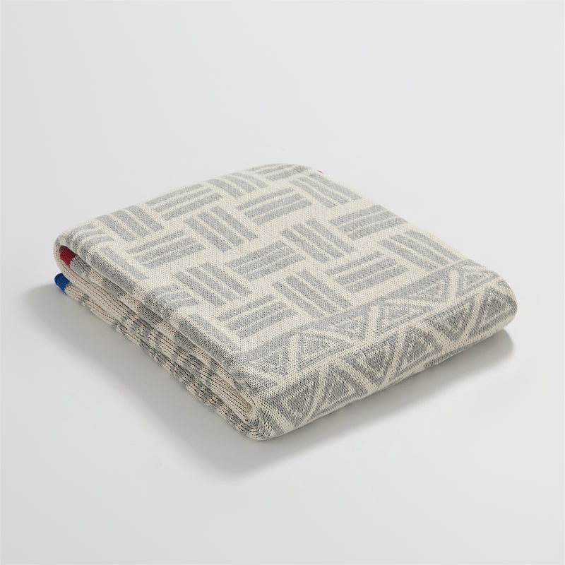 geometric pattern cotton blanket with stripe edge, view 3 - MRSLM