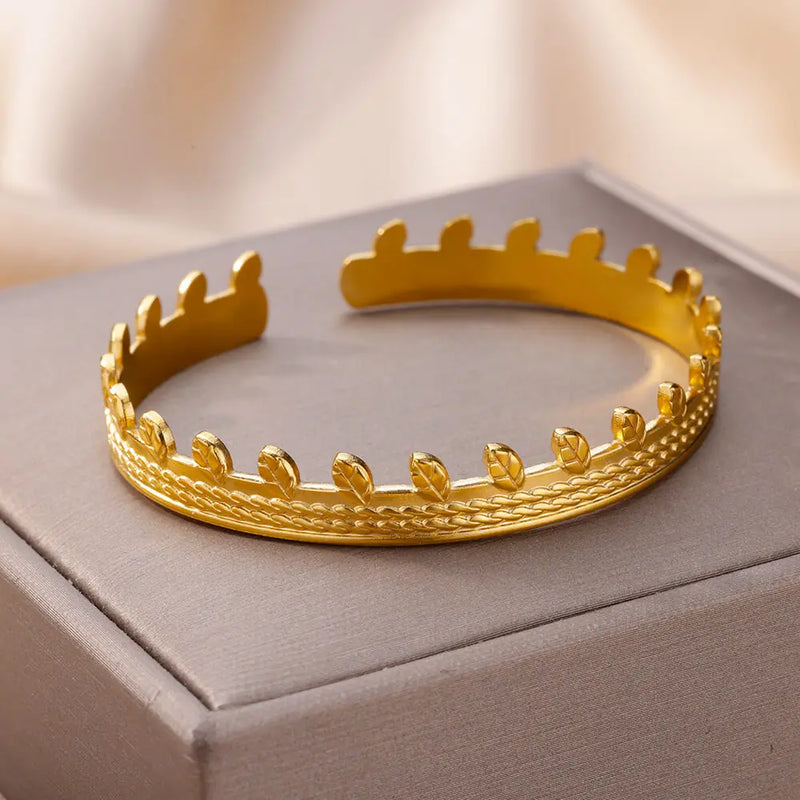 gold vintage cuff bracelet, view 4 - MRSLM