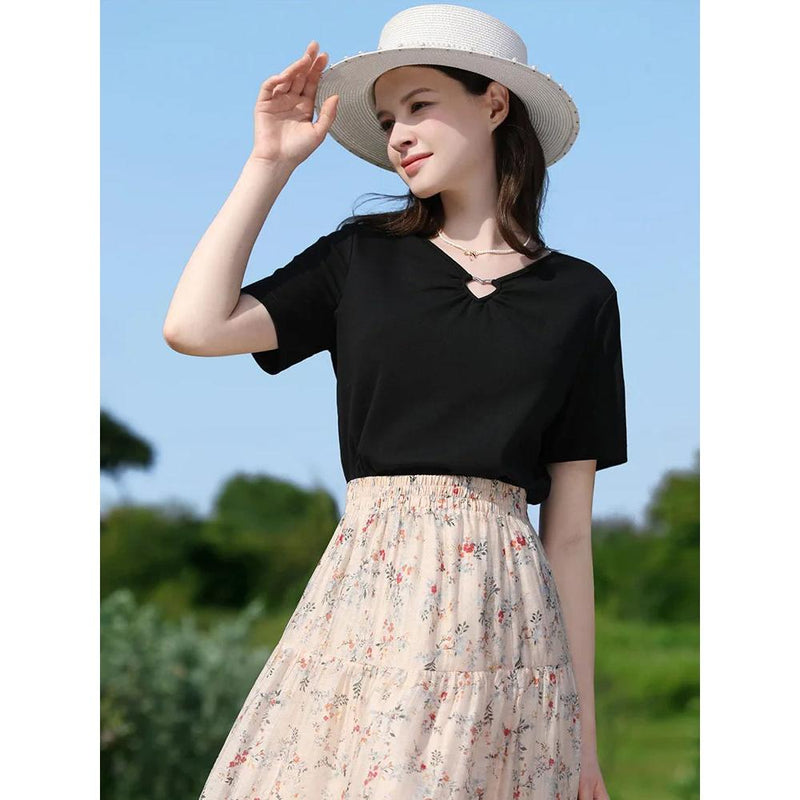 V-neck hollow-out T-shirt, view 4 - MRSLM