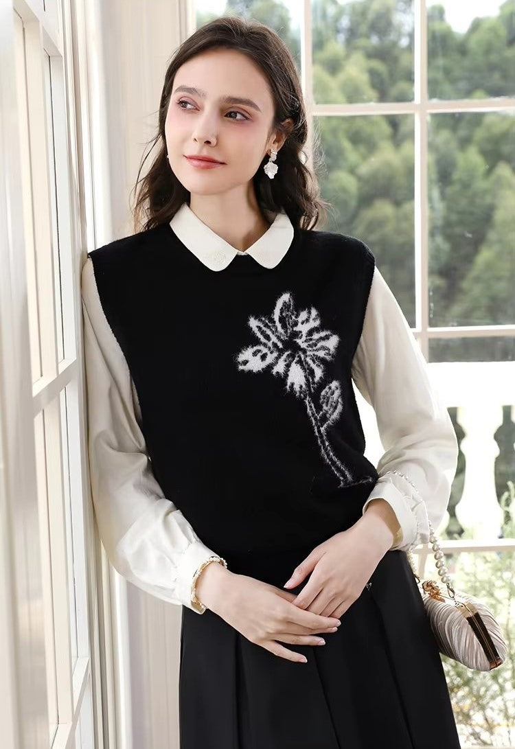 Women's black sweater vest, view 7 - MRSLM