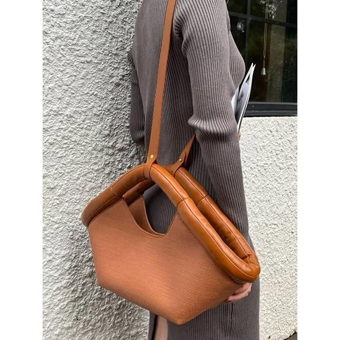 Vegan leather tote shoulder bag, view 5 - MRSLM