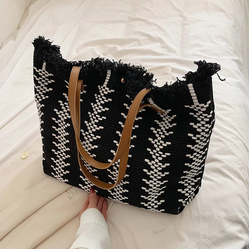 Large capacity fringe tote bag, view 2 - MRSLM