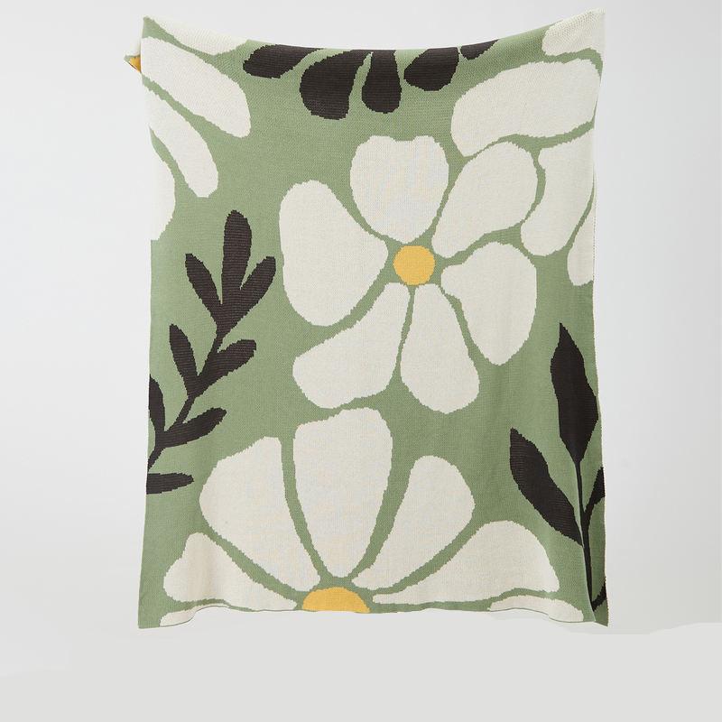 Pastoral floral leaves cotton throw blanket, view 5 - MRSLM