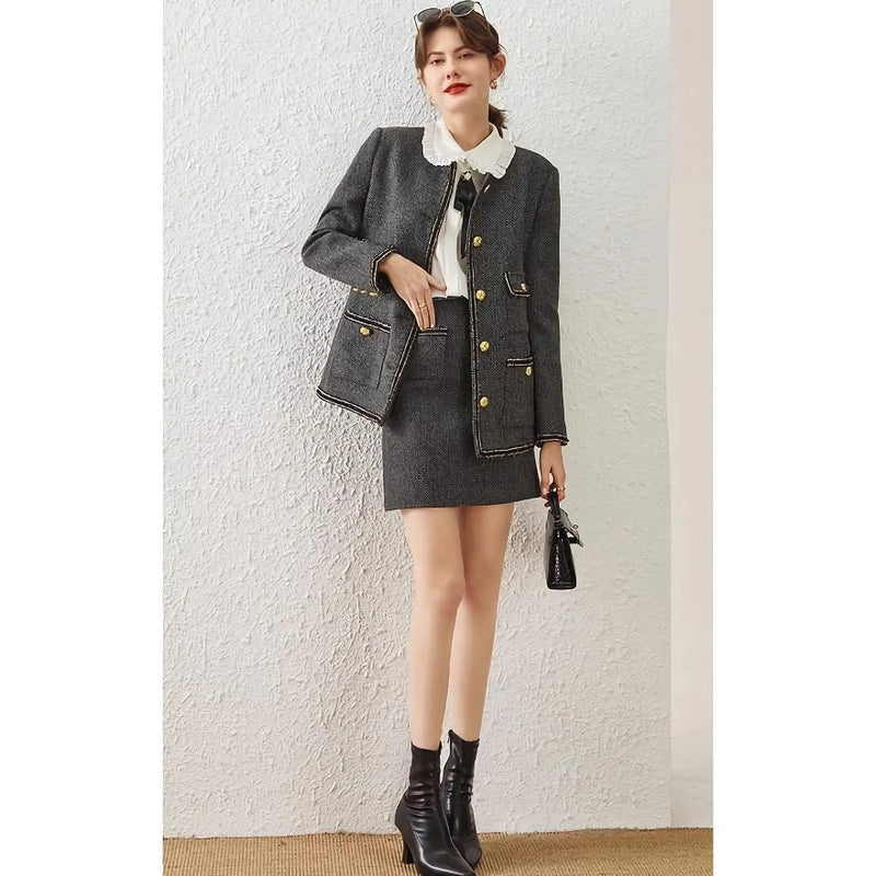 women's elegant long coat, view 5 - MRSLM