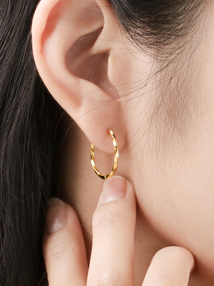 s925 silver hoop earrings, view 3 - MRSLM