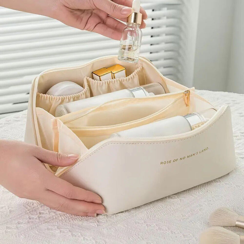 PU leather travel cosmetic bag, view 4 - MRSLM