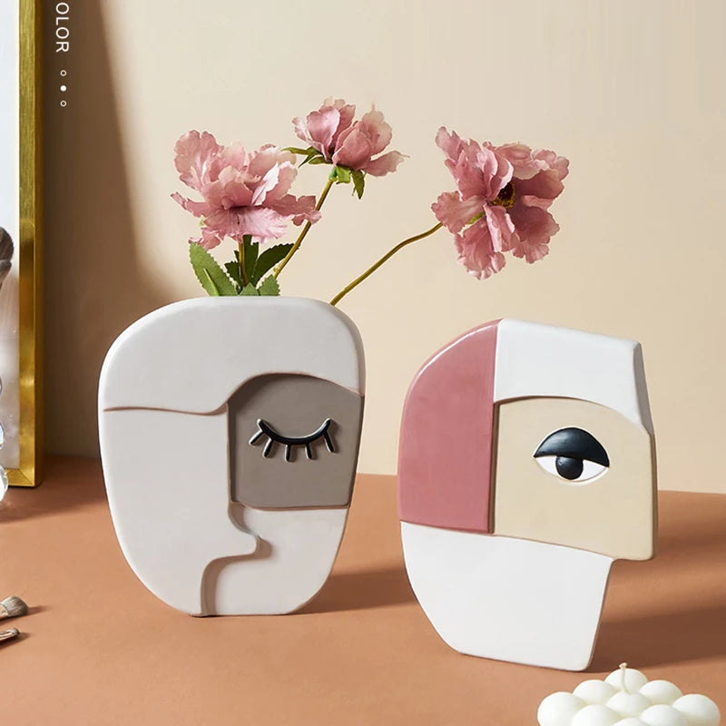 ceramic face vase, view 7 - MRSLM