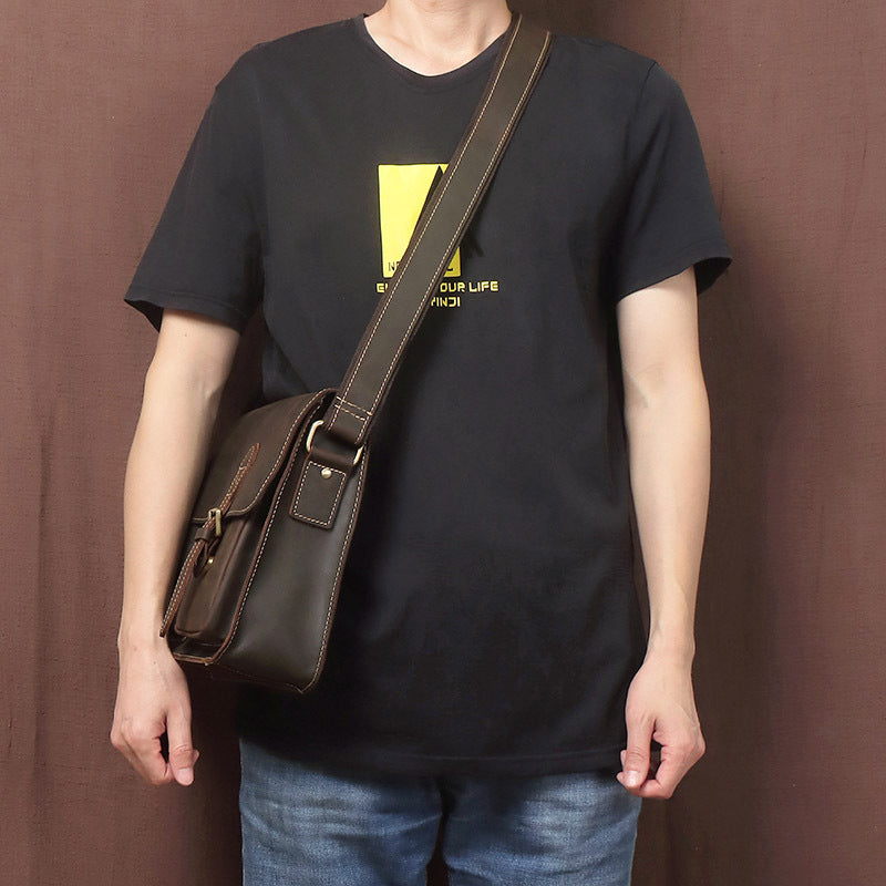 Retro men's cowhide messenger bag, view 5 - MRSLM