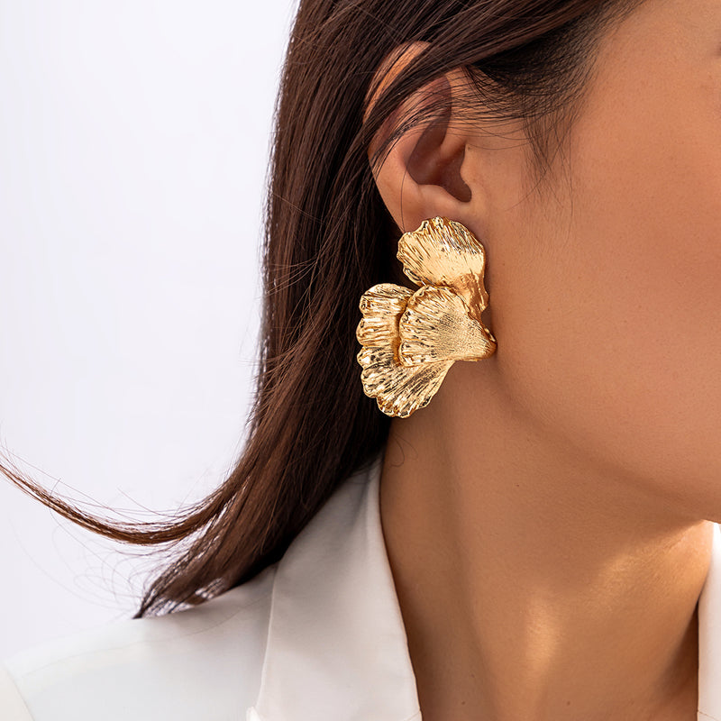geometric petal flower stud earrings, view 5 - MRSLM