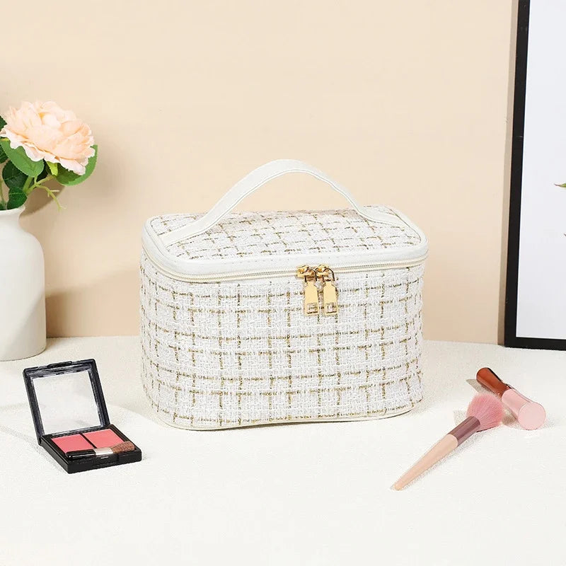 outdoor multifunction travel cosmetic bag, view 2 - MRSLM