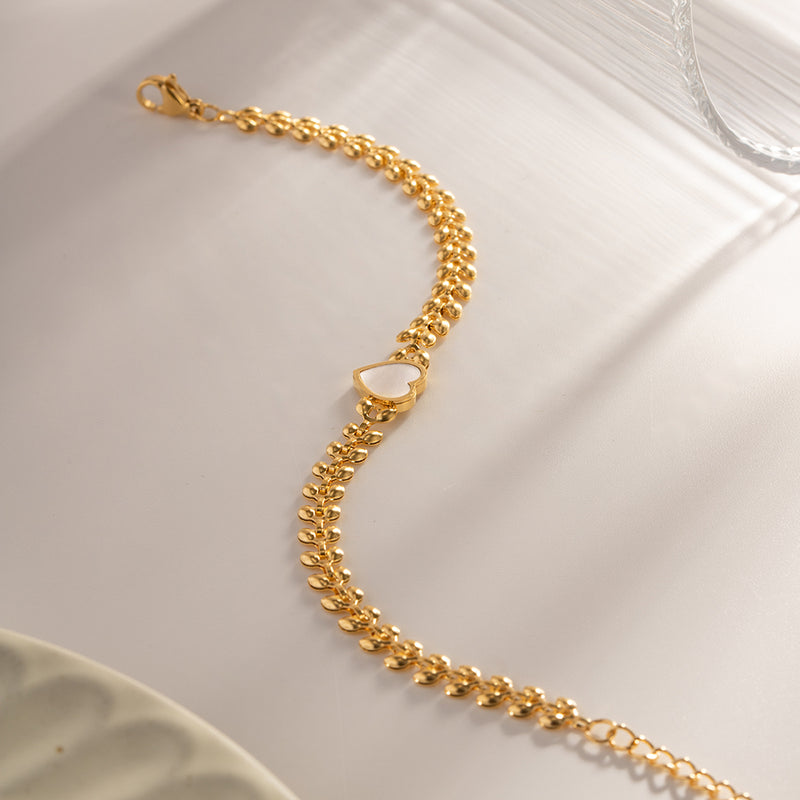 heart pendant bracelet, view 4 - MRSLM