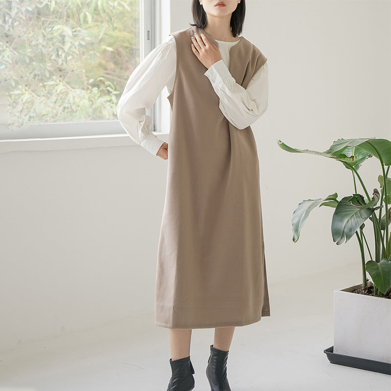 Women's V-neck sleeveless waistcoat dress, view 7 - MRSLM