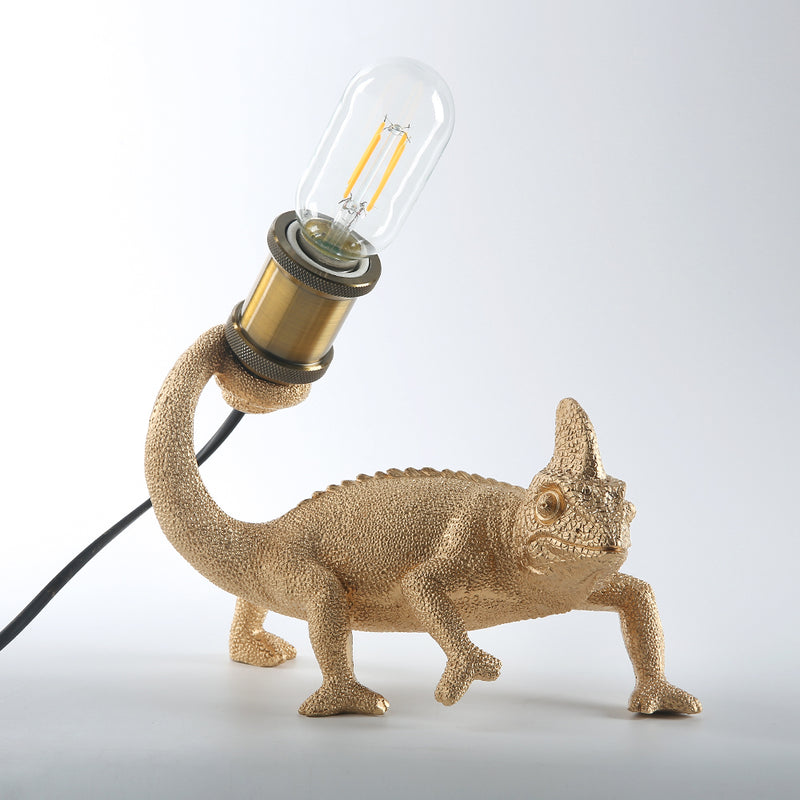 Resin lizard table light, view 9 - MRSLM