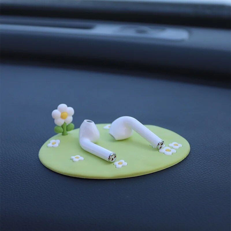 cute car dashboard anti-slip silicone mat, view 5 - MRSLM