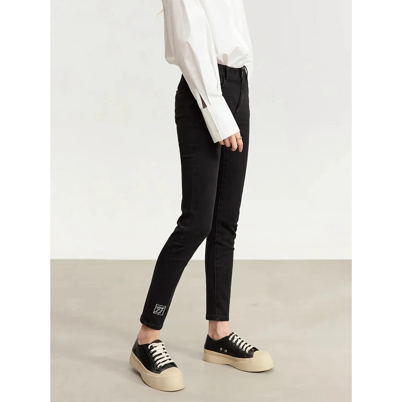 women's embroidered slim fit jeans, view 4 - MRSLM
