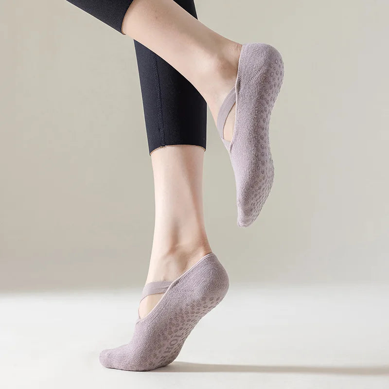 non-slip yoga socks, view 6 - MRSLM