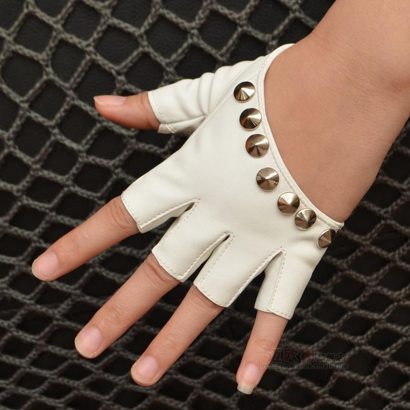 Studded half finger dance gloves, view 2 - MRSLM