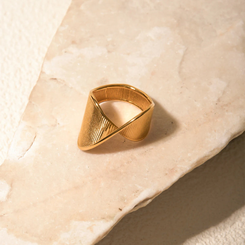 gold plated torsion ring, view 7 - MRSLM