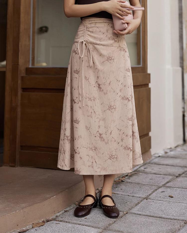 retro corduroy midi skirt, view 3 - MRSLM