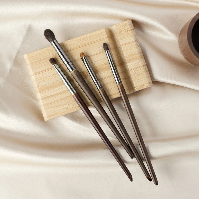premium 4-piece eyeshadow brush set, view 2 - MRSLM