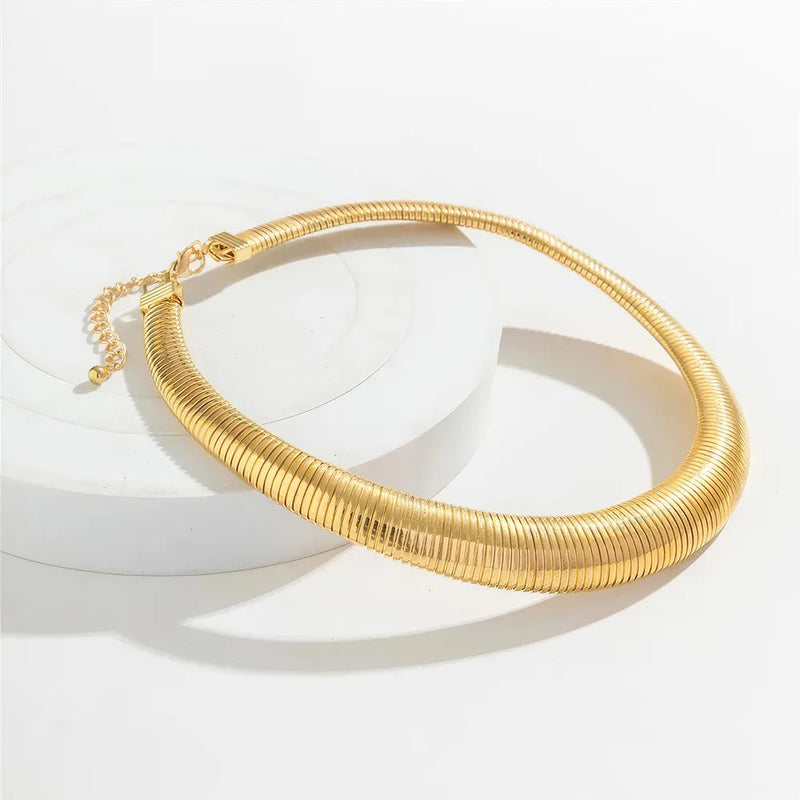 spiral chunky choker necklace, view 4 - MRSLM