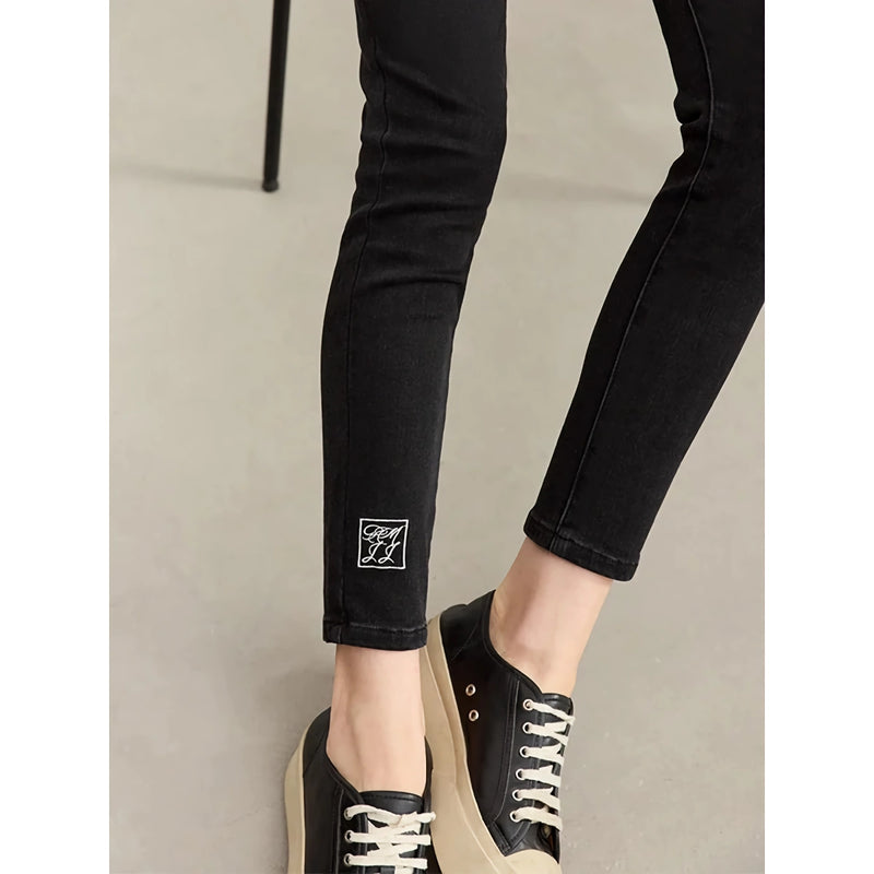 women's embroidered slim fit jeans, view 7 - MRSLM