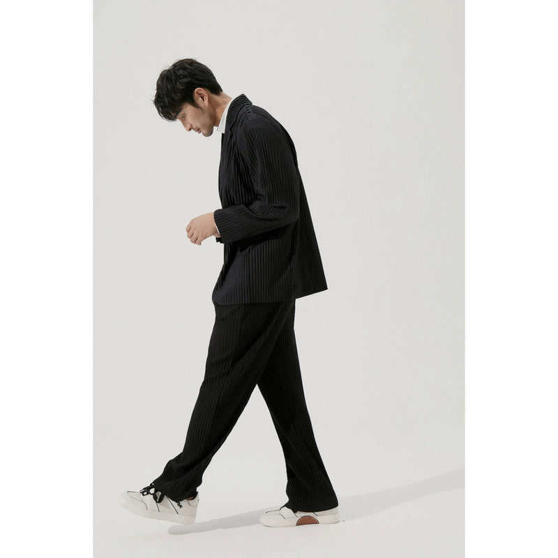 men's slim fit pleated blazer, view 8 - MRSLM