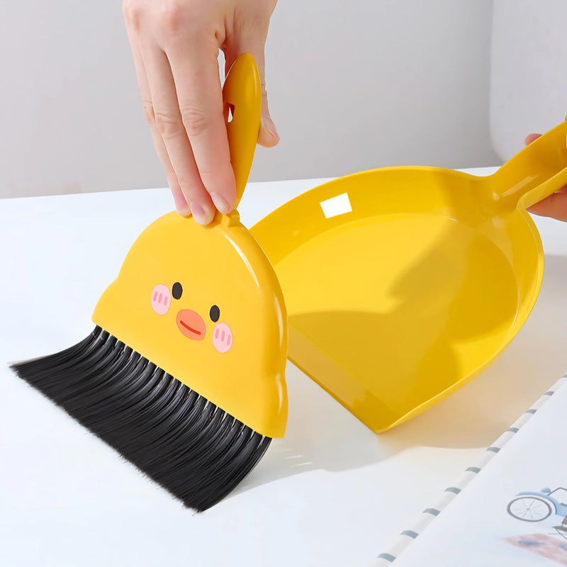 kids table broom and dustpan set, view 5 - MRSLM