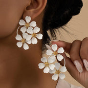 Camellia flower dangle earrings - MRSLM