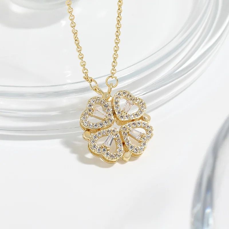 Heart-shaped crystal clover pendant necklace, view 5 - MRSLM
