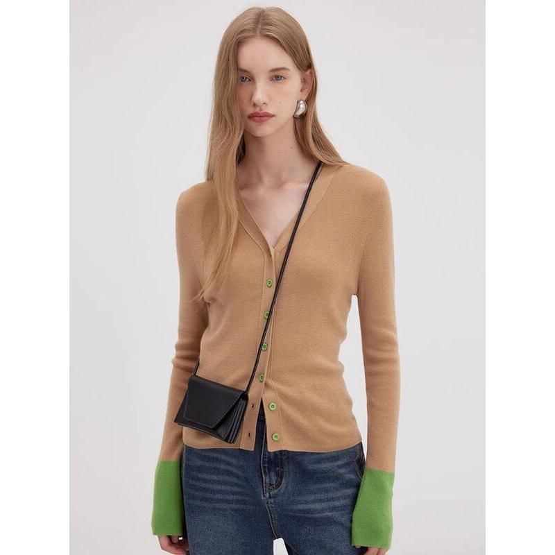Wool blend V-neck cardigan, view 6 - MRSLM