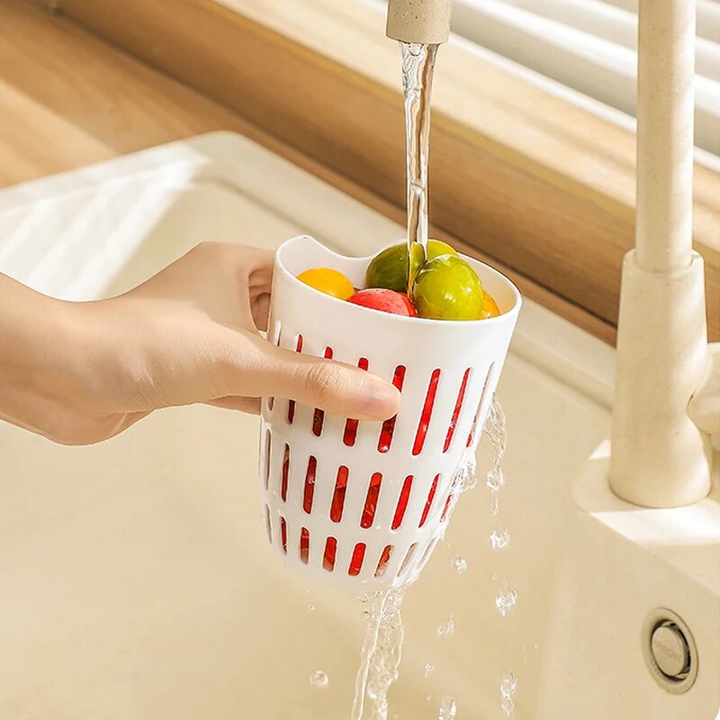 leak-proof salad cup with fork, view 3 - MRSLM