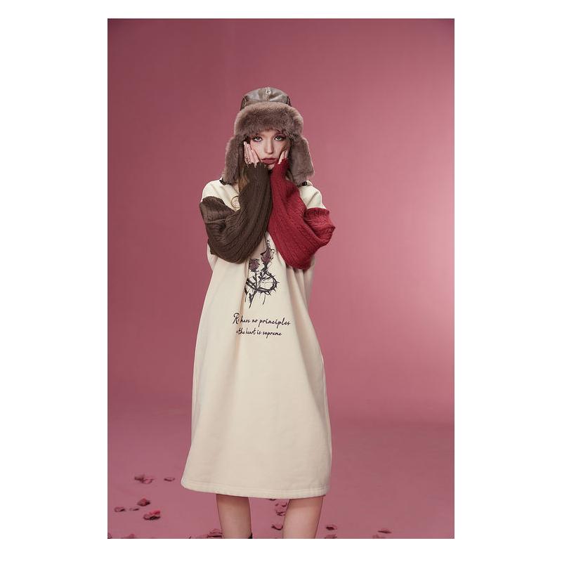 Graphic knitted fleece hooded dress, view 7 - MRSLM