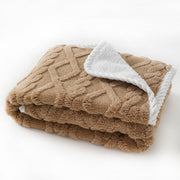 Waterproof plush pet blanket, view 6 - MRSLM