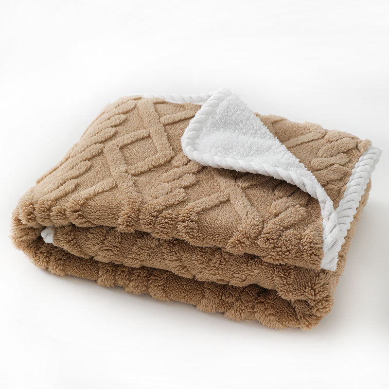 Waterproof plush pet blanket, view 6 - MRSLM