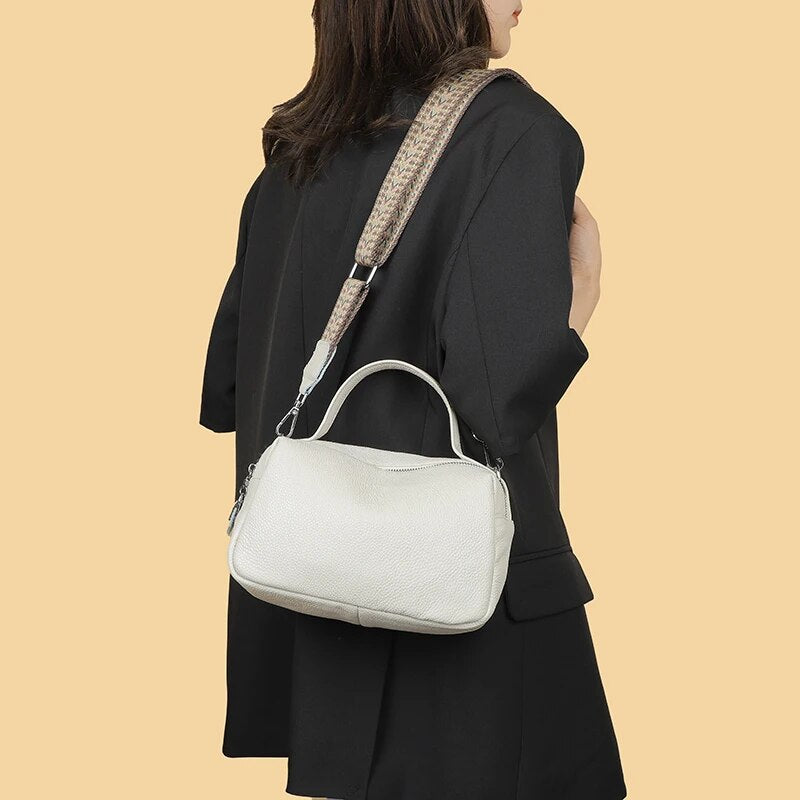 Genuine leather crossbody bag, view 11 - MRSLM