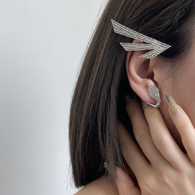 concave ear bone clip - MRSLM