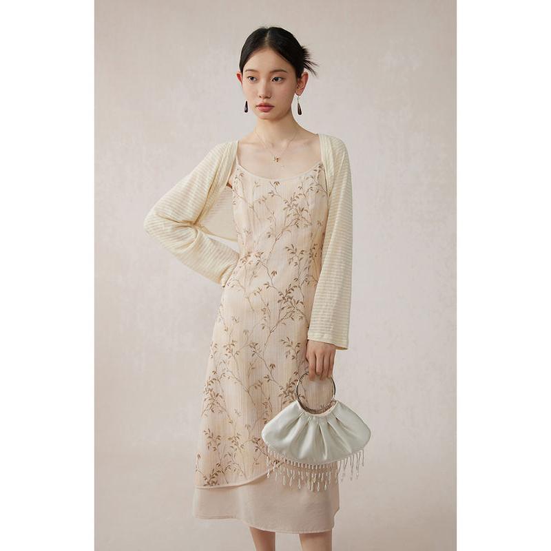 floral A-line midi dress with lace details, view 2 - MRSLM