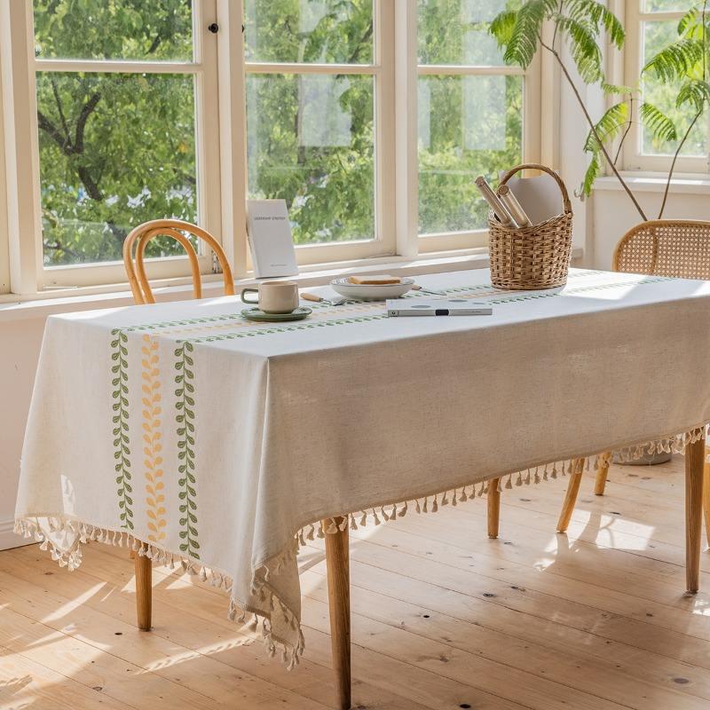Floral embroidery tablecloth - MRSLM