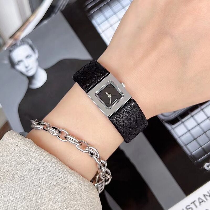 Women's square retro watch, view 3 - MRSLM