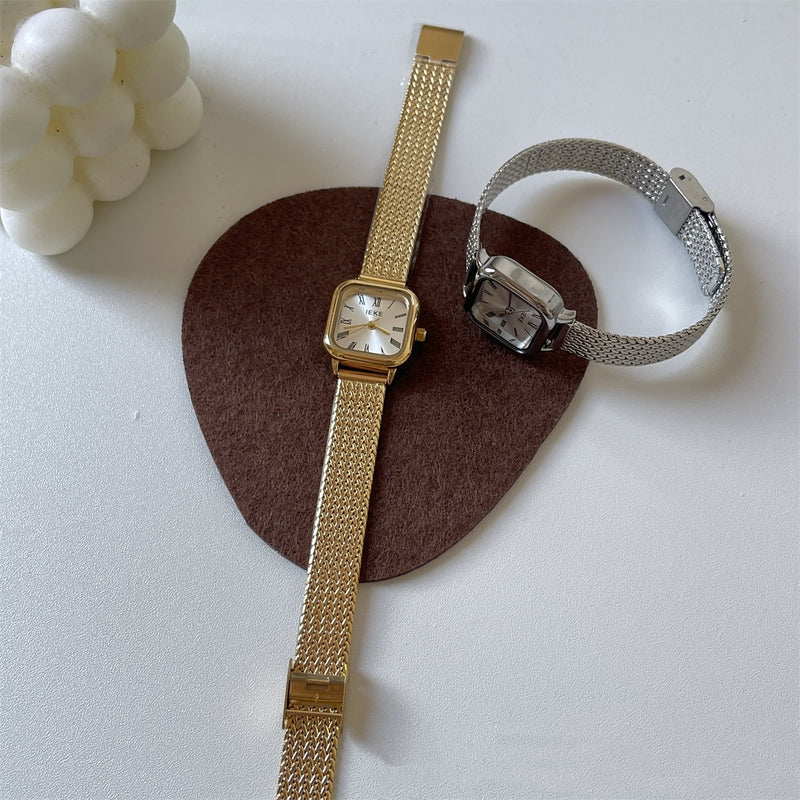 retro women's quartz watch, view 4 - MRSLM