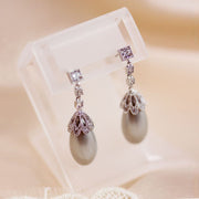 Vintage pearl drop earrings - MRSLM