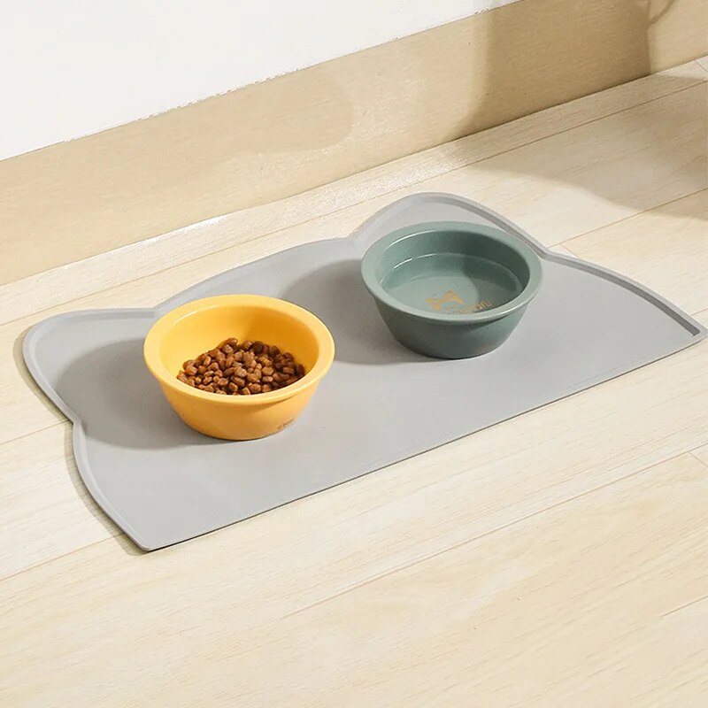 silicone pet feeding mat, view 4 - MRSLM