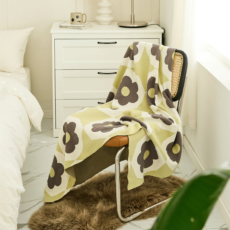 floral knitted cotton throw blanket, view 2 - MRSLM